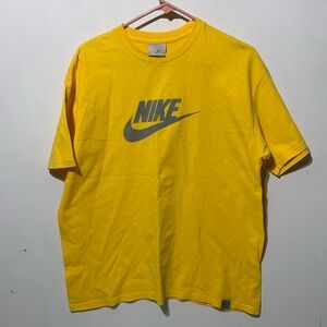 Vintage Nike T-Shirt Yellow Logo Tag Medium